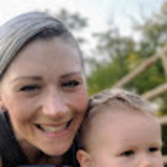 Meet your Posher, Mandy - Picture 1 of 1